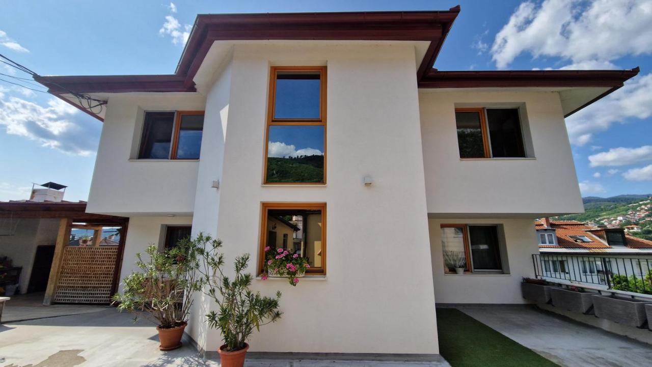 Guesthouse Rose SJJ Exterior photo
